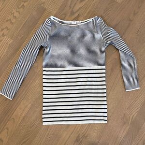 Women’s gap xs sweater